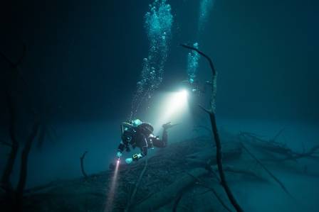 The Role Of Manned Submersibles In An Autonomous Age